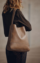 ShelbyMBG Bag, Antique