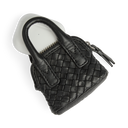 AmayaMBG Charm, Weave
