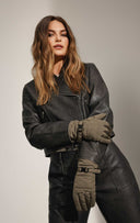 SaundraMBG Glove