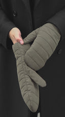 CelinaMBG Mittens