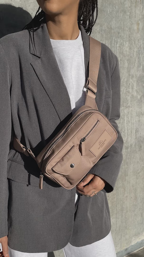 DarlaMBG Bæltetaske i Monochrome - Markberg